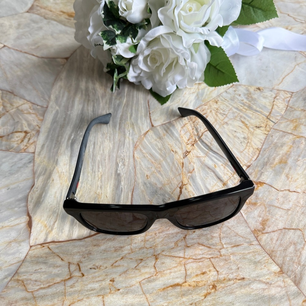 Gucci Black Rectangular Sunglasses Made in‎ Italy Web Stripe Detail